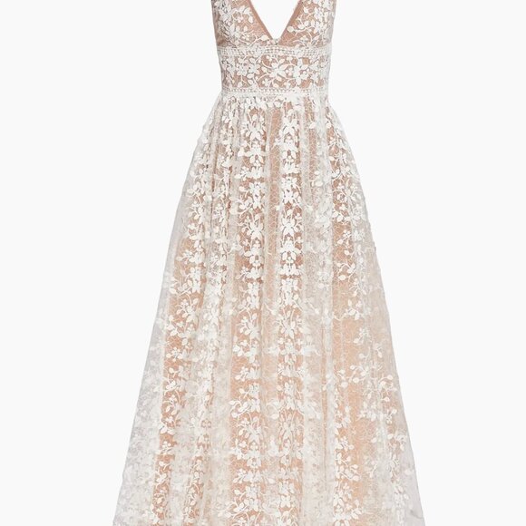 Bronx and Banco Megan Sleeveless V-Neck Lace Gown - Picture 3 of 5